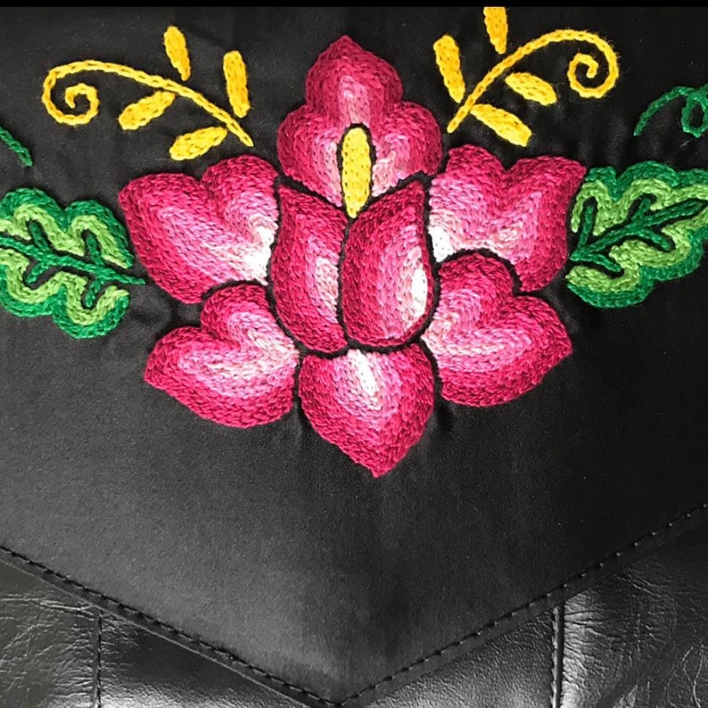 BRAND NEW Beautiful Soft Leather Clutch